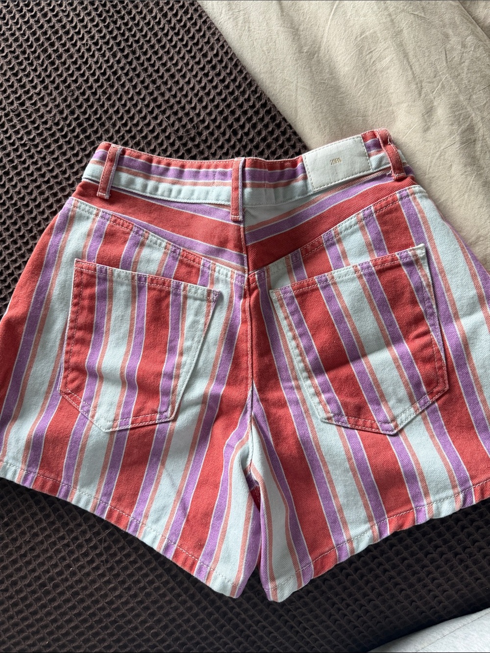 Zara Multicolor Striped High-Rise Jean Shorts - Picture 3 of 4